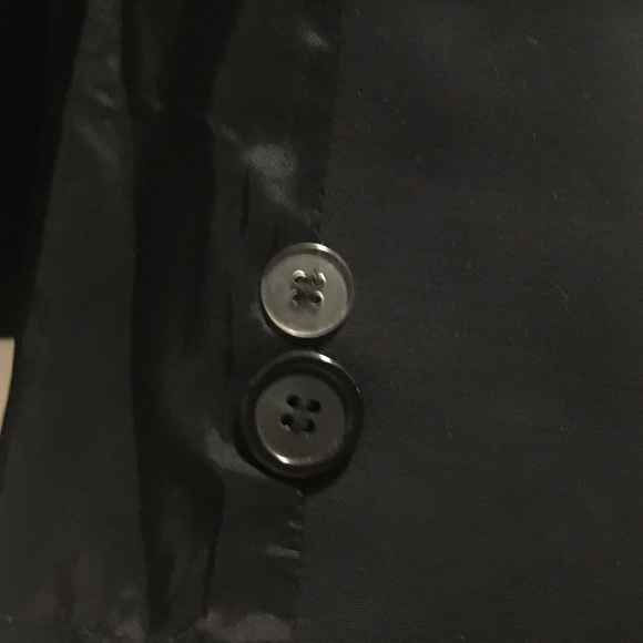 Black Jacket - Picture 8 of 9